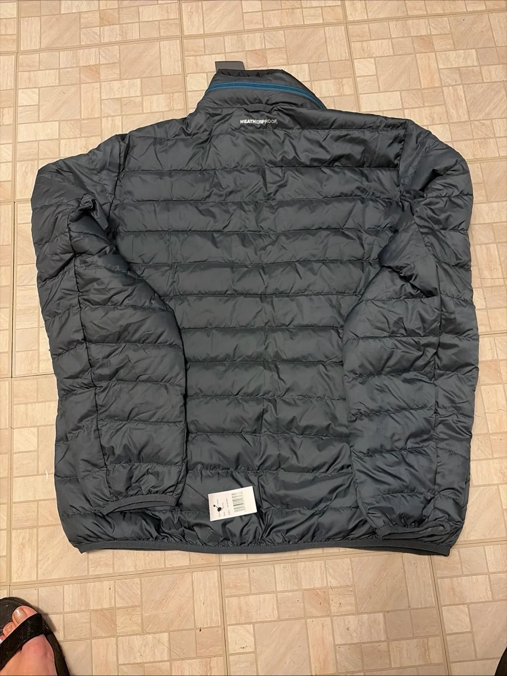 Weatherproof Modern Fit Pillow Pac Puffer Jacket Size XL
